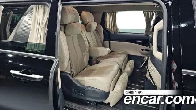 2022 Kia Carnival 4Generation Gasoline 9-seater Limousine(Special vehicle) Sold VIN KNANE813BNS181533 – rear exterior 2022 Kia Carnival 4Generation Gasoline 9-seater Limousine(Special vehicle) Sold VIN KNANE813BNS181533 – rear exterior