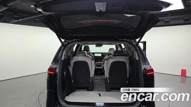 2022 Kia Carnival 4th Gen Gasoline 9-Seater Signature Sold VIN KNANE813BNS181663 – photo 13 2022 Kia Carnival 4th Gen Gasoline 9-Seater Signature Sold VIN KNANE813BNS181663 – photo 13
