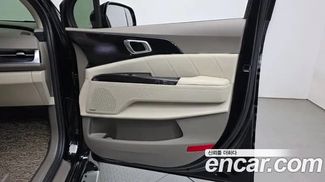 2022 Kia Carnival 4th Gen Gasoline 7-Seater Hi-Limousine Sold VIN KNANE813BNS184890 – front exterior 2022 Kia Carnival 4th Gen Gasoline 7-Seater Hi-Limousine Sold VIN KNANE813BNS184890 – front exterior