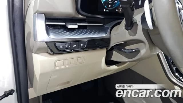 2022 Kia Carnival 4Generation Gasoline 7-Seater Hi-Limousine Sold VIN KNANE813BNS184896 – front exterior 2022 Kia Carnival 4Generation Gasoline 7-Seater Hi-Limousine Sold VIN KNANE813BNS184896 – front exterior