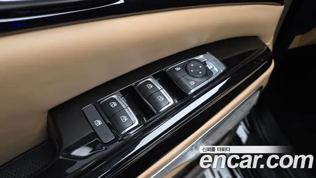 2023 Kia Carnival 4th Gen Gasoline 9-seater Limousine(Special vehicle) Sold VIN KNANE813BPS191871 – photo 23 2023 Kia Carnival 4th Gen Gasoline 9-seater Limousine(Special vehicle) Sold VIN KNANE813BPS191871 – photo 23