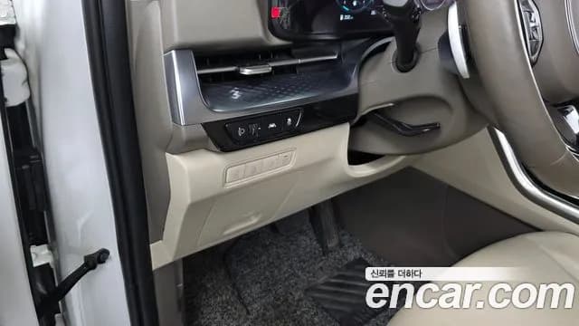 2023 Kia Carnival 4Generation Gasoline 7-Seater Hi-Limousine Sold VIN KNANE813BPS206944 – side profile 2023 Kia Carnival 4Generation Gasoline 7-Seater Hi-Limousine Sold VIN KNANE813BPS206944 – side profile