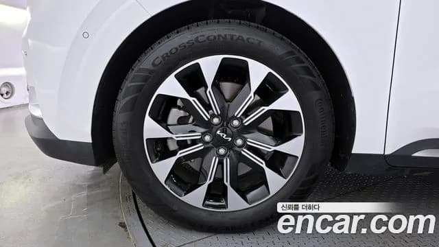 2023 Kia Carnival 4Generation Gasoline 7-Seater Signature Sold VIN KNANE813BPS210508 – rear exterior 2023 Kia Carnival 4Generation Gasoline 7-Seater Signature Sold VIN KNANE813BPS210508 – rear exterior