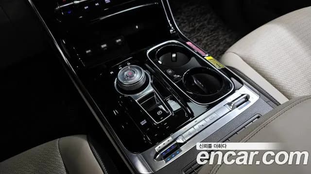2023 Kia Carnival 4Generation Gasoline 7-Seater Hi-Limousine Sold VIN KNANE813BPS213278 – rear exterior 2023 Kia Carnival 4Generation Gasoline 7-Seater Hi-Limousine Sold VIN KNANE813BPS213278 – rear exterior