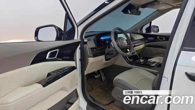 2023 Kia Carnival 4Generation Gasoline 9-Seater Signature Sold VIN KNANE813BPS213377 – exterior detail 2023 Kia Carnival 4Generation Gasoline 9-Seater Signature Sold VIN KNANE813BPS213377 – exterior detail