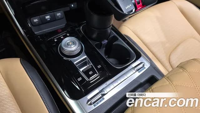 2023 Kia Carnival 4th Gen Gasoline 7-Seater Signature Sold VIN KNANE813BPS215827 – front exterior 2023 Kia Carnival 4th Gen Gasoline 7-Seater Signature Sold VIN KNANE813BPS215827 – front exterior