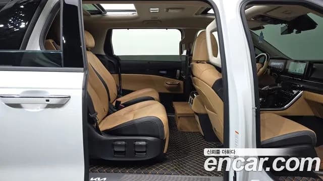 2023 Kia Carnival 4th Gen Gasoline 7-Seater Signature Sold VIN KNANE813BPS215827 – photo 15 2023 Kia Carnival 4th Gen Gasoline 7-Seater Signature Sold VIN KNANE813BPS215827 – photo 15