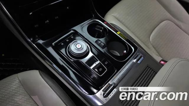 2023 Kia Carnival 4Generation Gasoline 9-Seater Hi-Limousine Sold VIN KNANE813BPS226185 – rear exterior 2023 Kia Carnival 4Generation Gasoline 9-Seater Hi-Limousine Sold VIN KNANE813BPS226185 – rear exterior