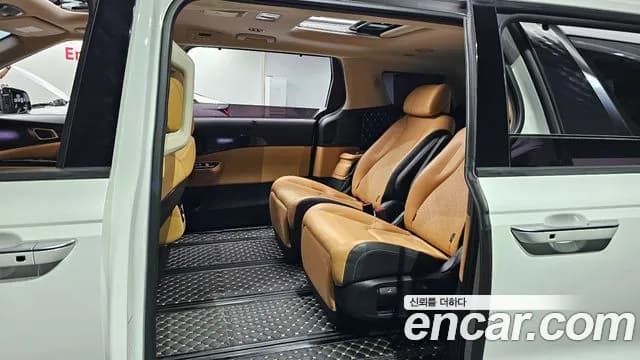 2023 Kia Carnival 4th Gen Gasoline 7-Seater Signature Sold VIN KNANE813BPS233644 – exterior detail 2023 Kia Carnival 4th Gen Gasoline 7-Seater Signature Sold VIN KNANE813BPS233644 – exterior detail