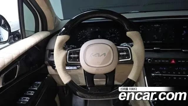 2023 Kia Carnival 4Generation Gasoline 9-seater Limousine(Special vehicle) Sold VIN KNANE813BPS242291 – interior seats 2023 Kia Carnival 4Generation Gasoline 9-seater Limousine(Special vehicle) Sold VIN KNANE813BPS242291 – interior seats