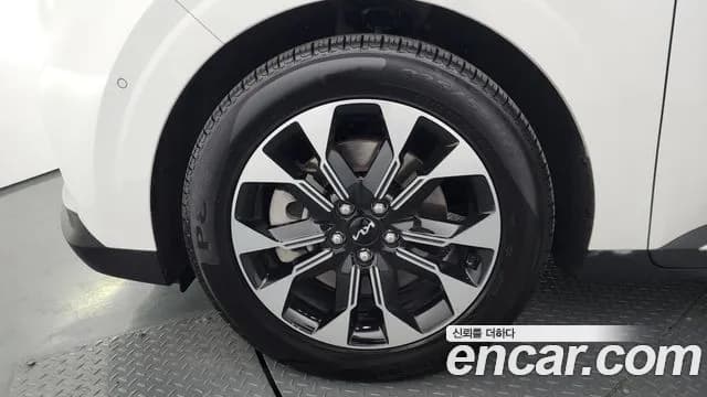 2023 Kia Carnival 4th Gen Gasoline 7-Seater Signature Sold VIN KNANE813BPS245255 – photo 25 2023 Kia Carnival 4th Gen Gasoline 7-Seater Signature Sold VIN KNANE813BPS245255 – photo 25