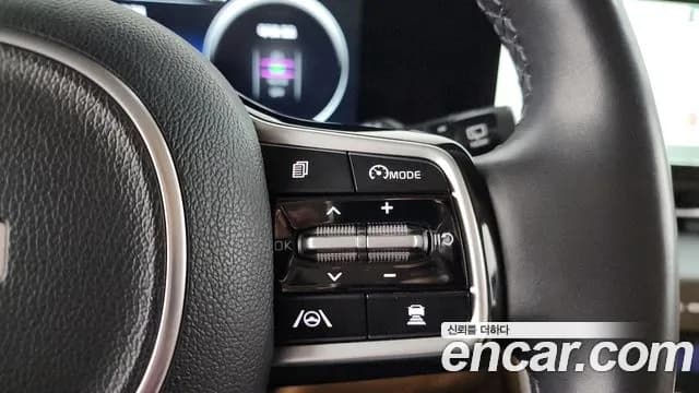 2023 Kia Carnival 4th Gen Gasoline 7-Seater Signature Sold VIN KNANE813BPS245255 – photo 30 2023 Kia Carnival 4th Gen Gasoline 7-Seater Signature Sold VIN KNANE813BPS245255 – photo 30