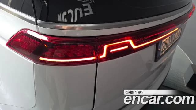2023 Kia Carnival 4th Gen 9-Seater Hi-Limousine(Special Vehicle) Sold VIN KNANE813BPS251226 – photo 30 2023 Kia Carnival 4th Gen 9-Seater Hi-Limousine(Special Vehicle) Sold VIN KNANE813BPS251226 – photo 30