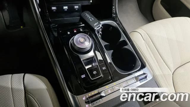 2023 Kia Carnival 4th Gen Gasoline 9-seater Limousine(Special vehicle) Sold VIN KNANE813BPS253217 – photo 20 2023 Kia Carnival 4th Gen Gasoline 9-seater Limousine(Special vehicle) Sold VIN KNANE813BPS253217 – photo 20