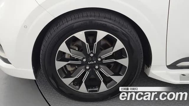 2023 Kia Carnival 4th Gen Gasoline 9-Seater Hi-Limousine Sold VIN KNANE813BPS269836 – photo 14 2023 Kia Carnival 4th Gen Gasoline 9-Seater Hi-Limousine Sold VIN KNANE813BPS269836 – photo 14