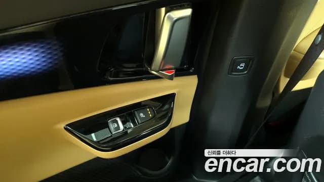 2023 Kia Carnival 4th Gen Gasoline 9-Seater Signature Sold VIN KNANE813BPS272510 – photo 12 2023 Kia Carnival 4th Gen Gasoline 9-Seater Signature Sold VIN KNANE813BPS272510 – photo 12