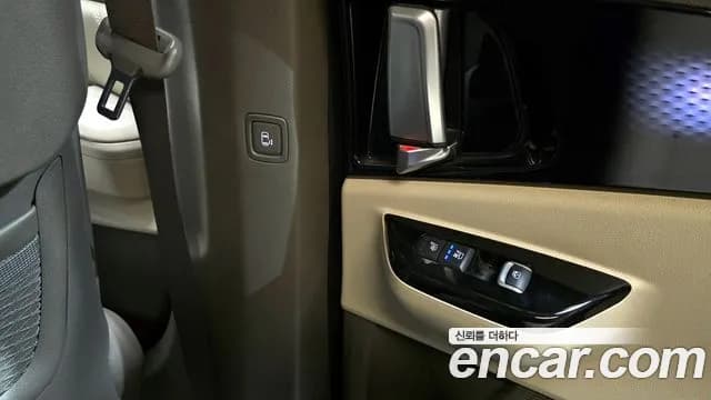 2023 Kia Carnival 4Generation Gasoline 9-Seater Hi-Limousine Sold VIN KNANE813BPS291830 – exterior detail 2023 Kia Carnival 4Generation Gasoline 9-Seater Hi-Limousine Sold VIN KNANE813BPS291830 – exterior detail