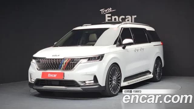 2023 Kia Carnival 4th Gen Gasoline 7-Seater Signature Sold VIN KNANE813BPS295594 – rear exterior 2023 Kia Carnival 4th Gen Gasoline 7-Seater Signature Sold VIN KNANE813BPS295594 – rear exterior