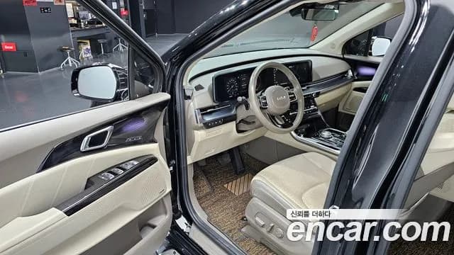 2023 Kia Carnival 4Generation Gasoline 7-Seater Hi-Limousine Sold VIN KNANE813BPS303400 – exterior detail 2023 Kia Carnival 4Generation Gasoline 7-Seater Hi-Limousine Sold VIN KNANE813BPS303400 – exterior detail