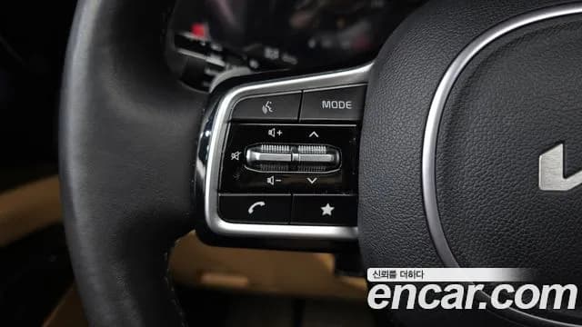 2023 Kia Carnival 4Generation Gasoline 9-Seater Signature Sold VIN KNANE813BPS307706 – undercarriage 2023 Kia Carnival 4Generation Gasoline 9-Seater Signature Sold VIN KNANE813BPS307706 – undercarriage