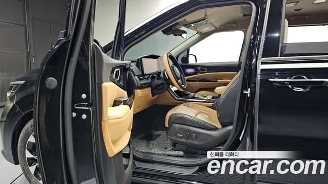 2023 Kia Carnival 4th Gen Gasoline 7-Seater Signature Sold VIN KNANE813BPS312022 – trunk area 2023 Kia Carnival 4th Gen Gasoline 7-Seater Signature Sold VIN KNANE813BPS312022 – trunk area