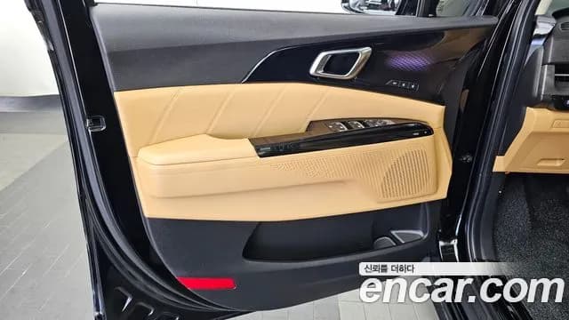 2023 Kia Carnival 4th Gen Gasoline 9-Seater Signature Sold VIN KNANE813BPS316092 – photo 27 2023 Kia Carnival 4th Gen Gasoline 9-Seater Signature Sold VIN KNANE813BPS316092 – photo 27