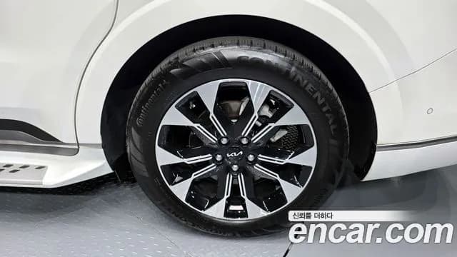 2023 Kia Carnival 4Generation Gasoline 9-Seater Hi-Limousine Sold VIN KNANE813BPS318124 – photo 22 2023 Kia Carnival 4Generation Gasoline 9-Seater Hi-Limousine Sold VIN KNANE813BPS318124 – photo 22