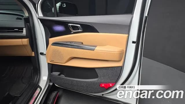 2023 Kia Carnival 4th Gen Gasoline 7-Seater Signature Sold VIN KNANE813BPS351355 – exterior detail 2023 Kia Carnival 4th Gen Gasoline 7-Seater Signature Sold VIN KNANE813BPS351355 – exterior detail