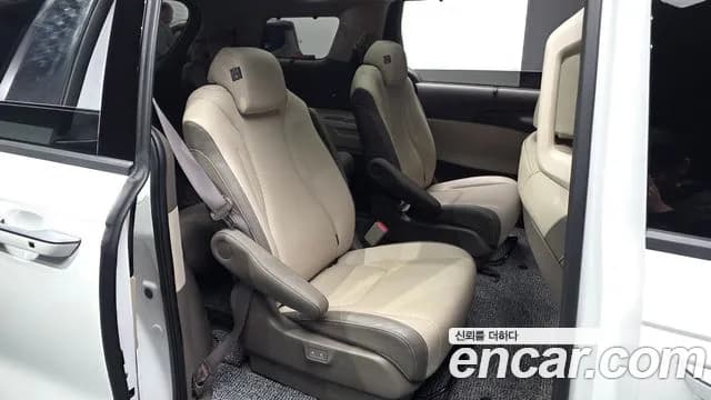2023 Kia Carnival 4Generation Gasoline 9-Seater Signature Sold VIN KNANE813BPS386394 – rear exterior 2023 Kia Carnival 4Generation Gasoline 9-Seater Signature Sold VIN KNANE813BPS386394 – rear exterior