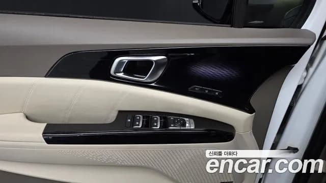 2023 Kia Carnival 4Generation Gasoline 9-Seater Signature Sold VIN KNANE813BPS386394 – interior seats 2023 Kia Carnival 4Generation Gasoline 9-Seater Signature Sold VIN KNANE813BPS386394 – interior seats