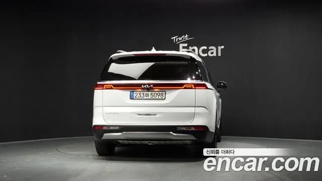 2023 Kia Carnival 4Generation Gasoline 9-Seater Signature Sold VIN KNANE813BPS386394 – exterior detail 2023 Kia Carnival 4Generation Gasoline 9-Seater Signature Sold VIN KNANE813BPS386394 – exterior detail
