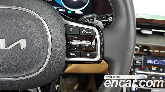 2023 Kia Carnival 4th Gen Gasoline 7-Seater Signature Sold VIN KNANE813BPS388403 – photo 14 2023 Kia Carnival 4th Gen Gasoline 7-Seater Signature Sold VIN KNANE813BPS388403 – photo 14
