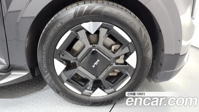 2024 Kia The New Carnival 4th Gen Gasoline 9-Seater Signature Sold VIN KNANE813BRS407498 – photo 17 2024 Kia The New Carnival 4th Gen Gasoline 9-Seater Signature Sold VIN KNANE813BRS407498 – photo 17