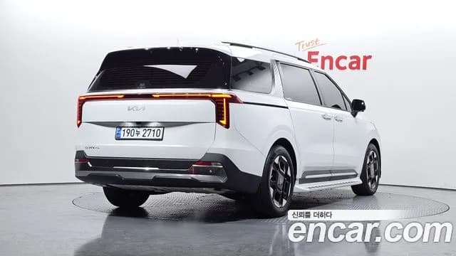 2024 Kia The New Carnival 4th Gen Gasoline 9-Seater Signature Sold VIN KNANE813BRS408024 – exterior detail 2024 Kia The New Carnival 4th Gen Gasoline 9-Seater Signature Sold VIN KNANE813BRS408024 – exterior detail