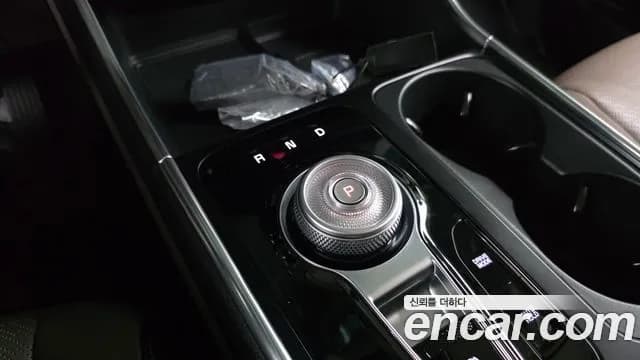 2024 Kia The New Carnival 4th Gen Gasoline 7-Seater Gravity Sold VIN KNANE813BRS408242 – trunk area 2024 Kia The New Carnival 4th Gen Gasoline 7-Seater Gravity Sold VIN KNANE813BRS408242 – trunk area