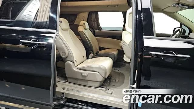 2024 Kia The New Carnival 4th Gen Gasoline 9-Seater Hi Limousine Sold VIN KNANE813BRS408587 – side profile 2024 Kia The New Carnival 4th Gen Gasoline 9-Seater Hi Limousine Sold VIN KNANE813BRS408587 – side profile