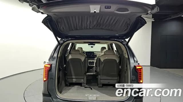 2024 Kia The New Carnival 4th Gen Gasoline 9-Seater Hi Limousine Sold VIN KNANE813BRS408587 – photo 14 2024 Kia The New Carnival 4th Gen Gasoline 9-Seater Hi Limousine Sold VIN KNANE813BRS408587 – photo 14