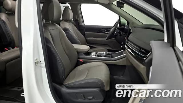 2024 Kia The New Carnival 4th Gen Gasoline 7-Seater Signature Sold VIN KNANE813BRS417261 – front exterior 2024 Kia The New Carnival 4th Gen Gasoline 7-Seater Signature Sold VIN KNANE813BRS417261 – front exterior