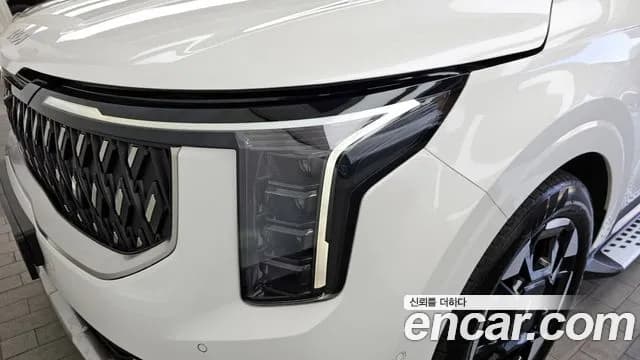 2024 Kia The New Carnival 4th Gen Gasoline 7-Seater Hi Limousine Sold VIN KNANE813BRS426077 – photo 25 2024 Kia The New Carnival 4th Gen Gasoline 7-Seater Hi Limousine Sold VIN KNANE813BRS426077 – photo 25