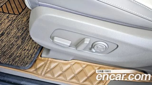 2024 Kia The New Carnival 4th Gen Gasoline 7-Seater Hi Limousine Sold VIN KNANE813BRS426077 – photo 27 2024 Kia The New Carnival 4th Gen Gasoline 7-Seater Hi Limousine Sold VIN KNANE813BRS426077 – photo 27
