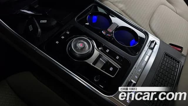 2024 Kia The New Carnival 4th Gen Gasoline 7-Seater Hi Limousine Sold VIN KNANE813BRS427785 – side profile 2024 Kia The New Carnival 4th Gen Gasoline 7-Seater Hi Limousine Sold VIN KNANE813BRS427785 – side profile