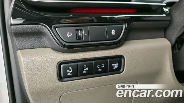 2024 Kia The New Carnival 4th Gen Gasoline 9-Seater Signature Sold VIN KNANE813BRS447739 – photo 14 2024 Kia The New Carnival 4th Gen Gasoline 9-Seater Signature Sold VIN KNANE813BRS447739 – photo 14