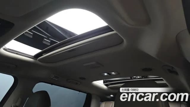 2025 Kia The New Carnival 4th Gen Gasoline 7-Seater Signature Sold VIN KNANE813BSS454821 – photo 12 2025 Kia The New Carnival 4th Gen Gasoline 7-Seater Signature Sold VIN KNANE813BSS454821 – photo 12