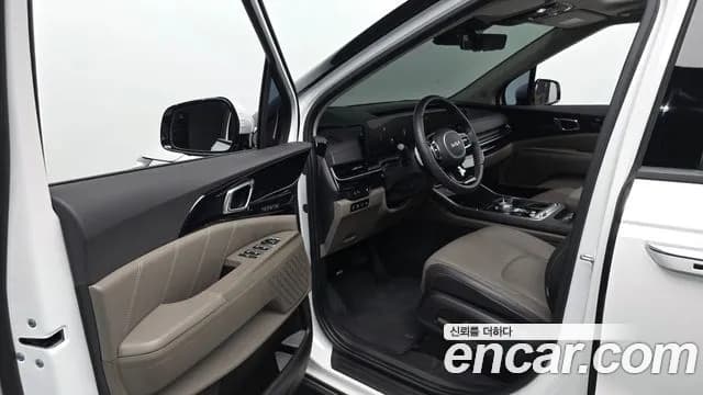 2025 Kia The New Carnival 4th Gen Gasoline 7-Seater Signature Sold VIN KNANE813BSS454821 – photo 15 2025 Kia The New Carnival 4th Gen Gasoline 7-Seater Signature Sold VIN KNANE813BSS454821 – photo 15