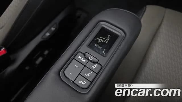 2025 Kia The New Carnival 4th Gen Gasoline 7-Seater Signature Sold VIN KNANE813BSS454821 – photo 27 2025 Kia The New Carnival 4th Gen Gasoline 7-Seater Signature Sold VIN KNANE813BSS454821 – photo 27