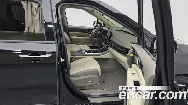 2025 Kia The New Carnival 4th Gen Gasoline 7-Seater Hi Limousine Sold VIN KNANE813BSS491067 – side profile 2025 Kia The New Carnival 4th Gen Gasoline 7-Seater Hi Limousine Sold VIN KNANE813BSS491067 – side profile
