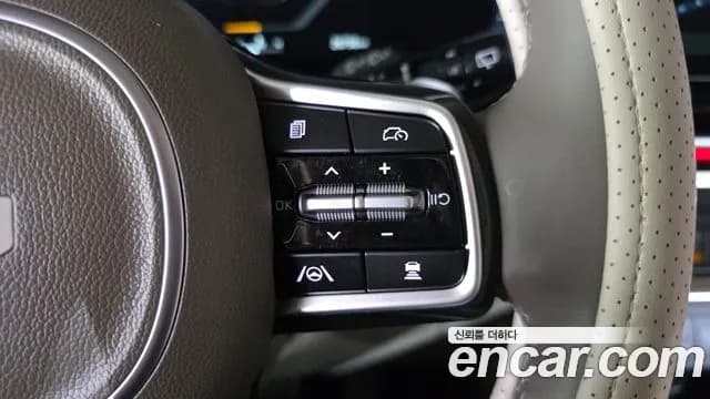 2025 Kia The New Carnival 4th Gen Gasoline 7-Seater Hi Limousine Sold VIN KNANE813BSS491510 – photo 26 2025 Kia The New Carnival 4th Gen Gasoline 7-Seater Hi Limousine Sold VIN KNANE813BSS491510 – photo 26