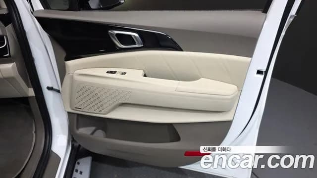 2025 Kia The New Carnival 4th Gen Gasoline 7-Seater Hi Limousine Sold VIN KNANE813BSS491510 – photo 28 2025 Kia The New Carnival 4th Gen Gasoline 7-Seater Hi Limousine Sold VIN KNANE813BSS491510 – photo 28