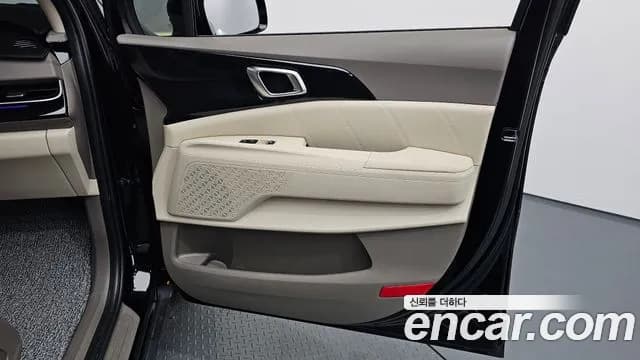 2025 Kia The New Carnival 4th Gen Gasoline 7-Seater Gravity Sold VIN KNANE813BSS495729 – front exterior 2025 Kia The New Carnival 4th Gen Gasoline 7-Seater Gravity Sold VIN KNANE813BSS495729 – front exterior
