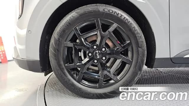 2025 Kia The New Carnival 4th Gen Gasoline 9-Seater Gravity Sold VIN KNANE813BSS500401 – rear exterior 2025 Kia The New Carnival 4th Gen Gasoline 9-Seater Gravity Sold VIN KNANE813BSS500401 – rear exterior
